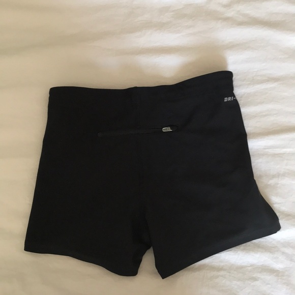 Nike dri-fit shorts, size small. - Picture 2 of 5